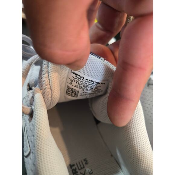 Under Armour Ladies Charged Pursuit 3 size 9 us (New,Without Box) - Picture 6 of 6